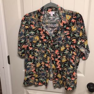 Lularoe Floral button up “Charlie” Size Medium